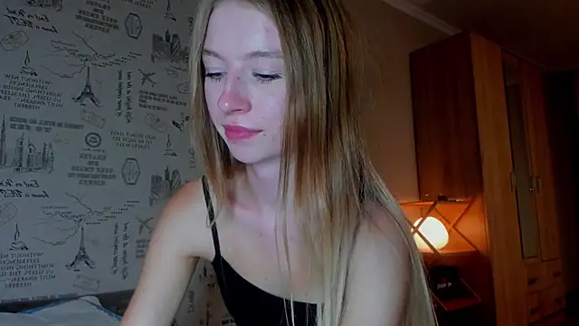 minidivaa  online show from 09.22.25