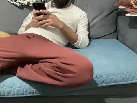 Snapshot of 4small4inchlol chatting on 01.02.25 4small4inchlol online show from 01.02.25