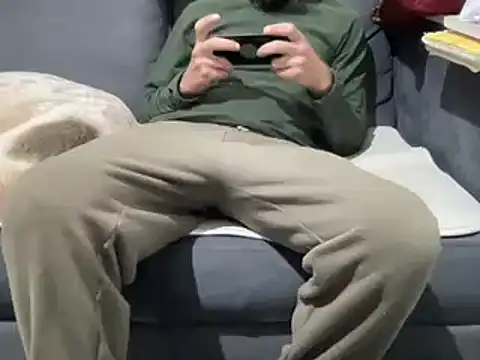 Snapshot of 4small4inchlol chatting on 01.11.25 4small4inchlol online show from 01.11.25