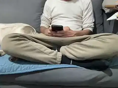 Snapshot of 4small4inchlol chatting on 03.03.25 4small4inchlol online show from 03.03.25