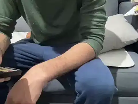 Snapshot of 4small4inchlol chatting on 03.13.25 4small4inchlol online show from 03.13.25