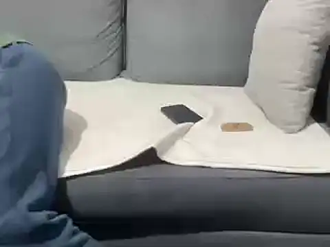 Snapshot of 4small4inchlol chatting on 03.22.25 4small4inchlol online show from 03.22.25