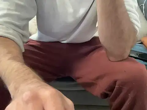 Snapshot of 4small4inchlol chatting on 11.17.25 4small4inchlol online show from 11.17.25