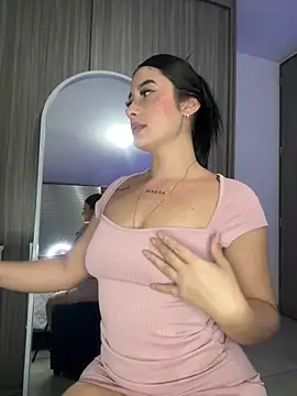 Libia James online show from 02.01.25