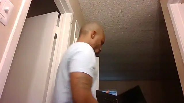 SexxyreddMale online show from 03.04.25