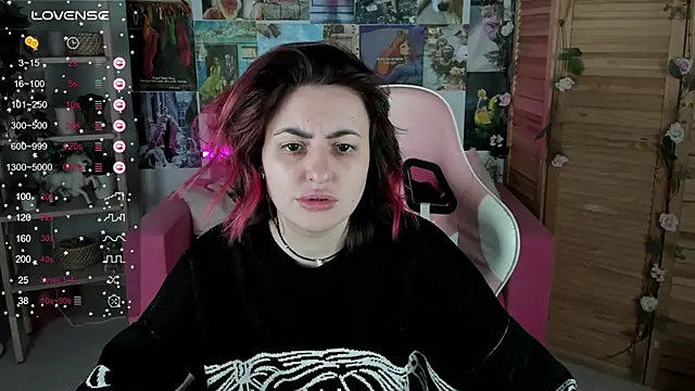 Lana  May online show from 01.16.25