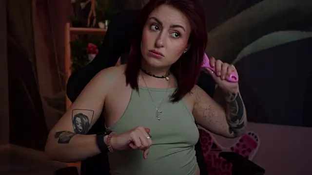 Lana  May online show from 09.18.25