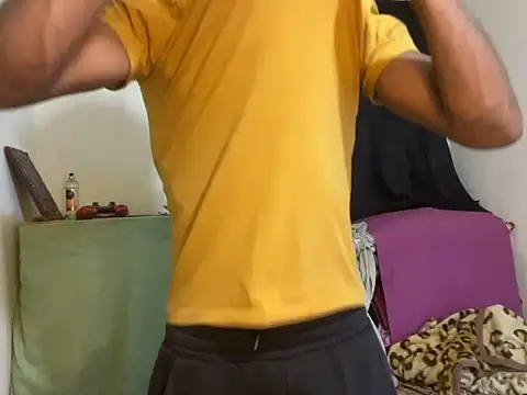 Snapshot of GaaTto chatting on 09.10.25 GaaTto online show from 09.10.25