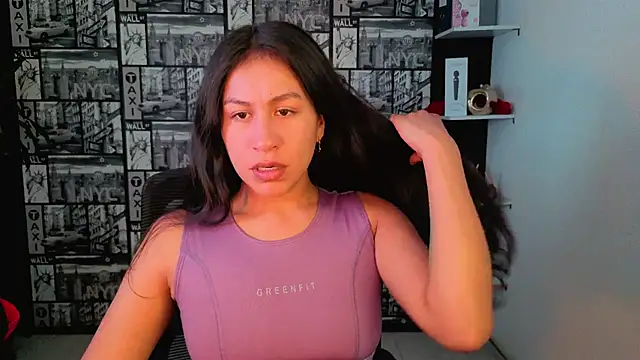 EmiGomez  online show from 06.21.26