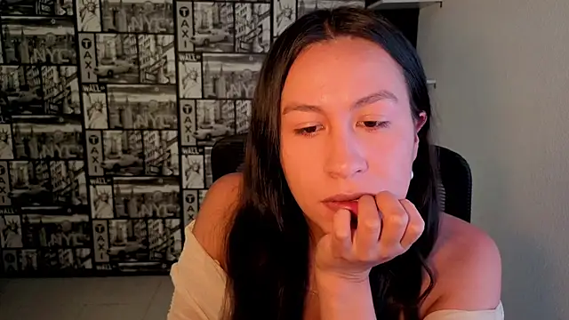 EmiGomez  online show from 06.27.26