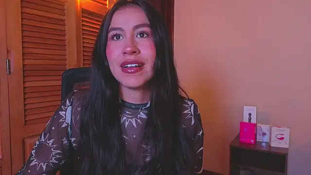 EmiGomez  online show from 07.22.26