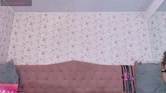 AvrillThomas online show from 03.07.25