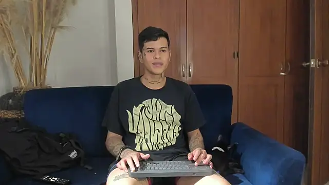 jamesinked  online show from 11.25.25