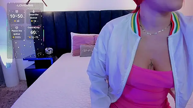 susyy7 online show from 10.16.25