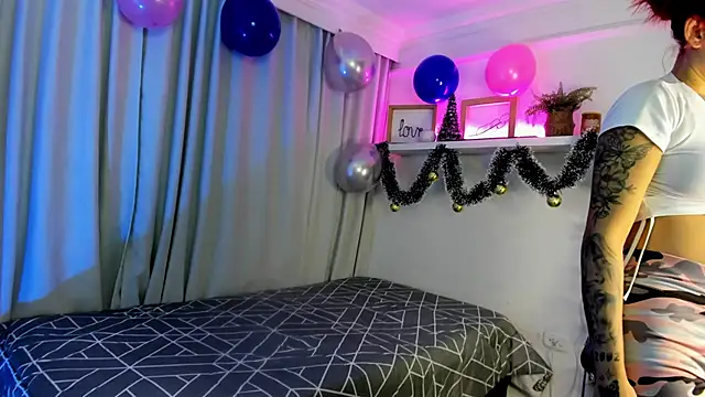 susyy7 online show from 12.04.25