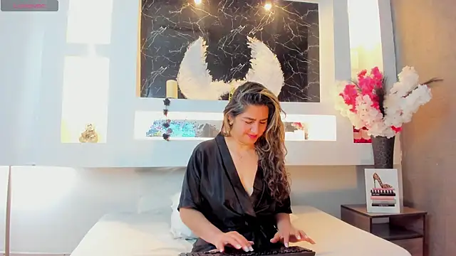 Cinthya mjs online show from 09.13.25