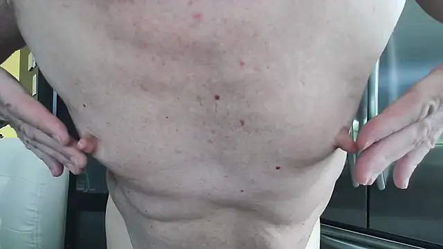 Toy-Daddy online show from 05.03.26