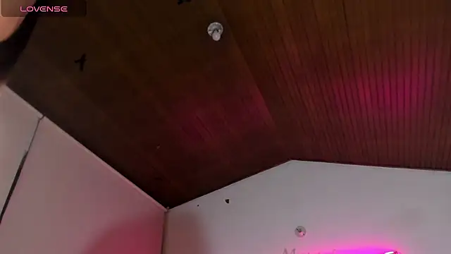 Snapshot of Melody_Ds chatting on 12.10.24 Melody Ds online show from 12.10.24