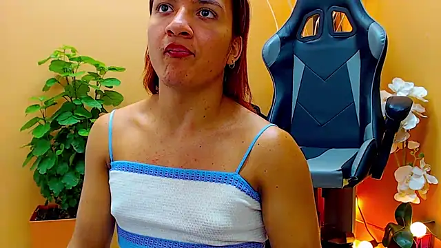 aslyhernandez 7 online show from 02.26.25