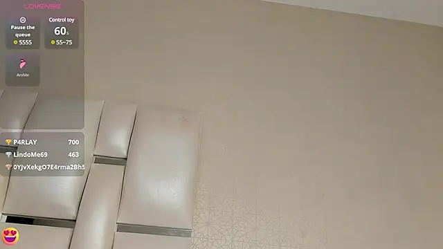 Snapshot of vayoleen chatting on 03.07.25 vayoleen online show from 03.07.25