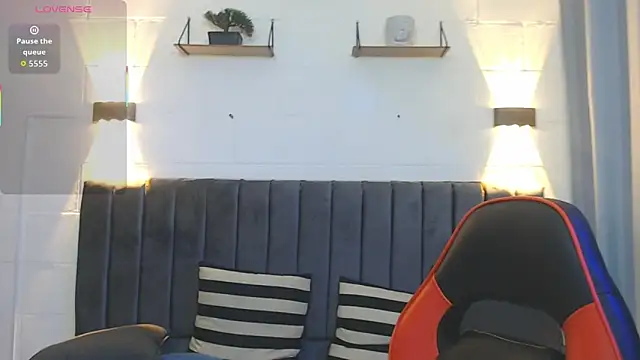 Snapshot of jake_shadow14 chatting on 09.11.25 jake shadow14 online show from 09.11.25