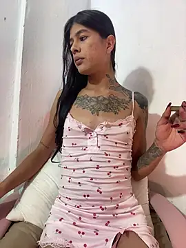 Snapshot of daniigarcia chatting on 03.11.26 daniigarcia online show from 03.11.26