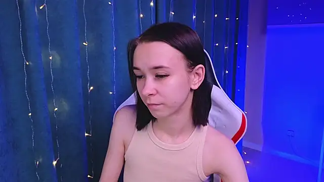 Snapshot of LilithStrangfor chatting on 12.30.24 LilithStrangfor online show from 12.30.24
