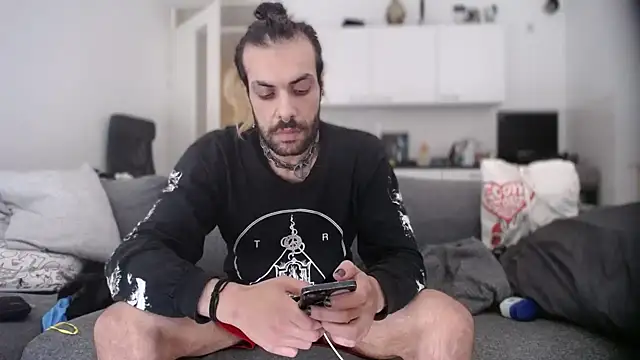 P4RtYBOII92 online show from 09.16.25