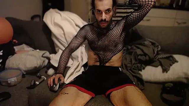 P4RtYBOII92 online show from 09.25.25