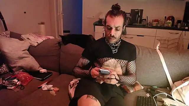 P4RtYBOII92 online show from 01.31.26