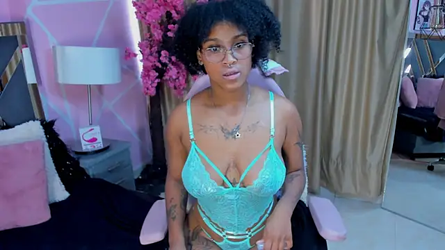 Elith noa online show from 03.09.25