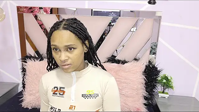 Elith noa online show from 12.05.25