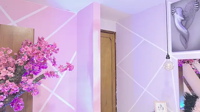 Elith noa online show from 12.15.25