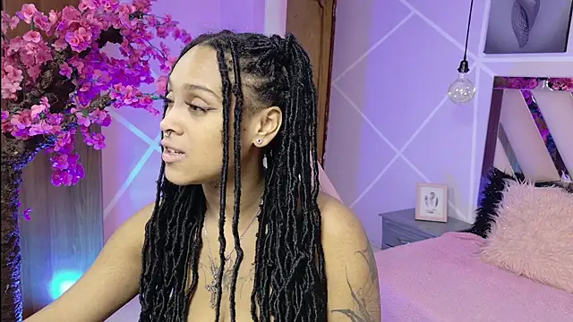 Elith noa online show from 12.18.25