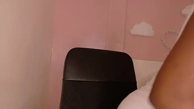 briannajackson  online show from 11.11.25