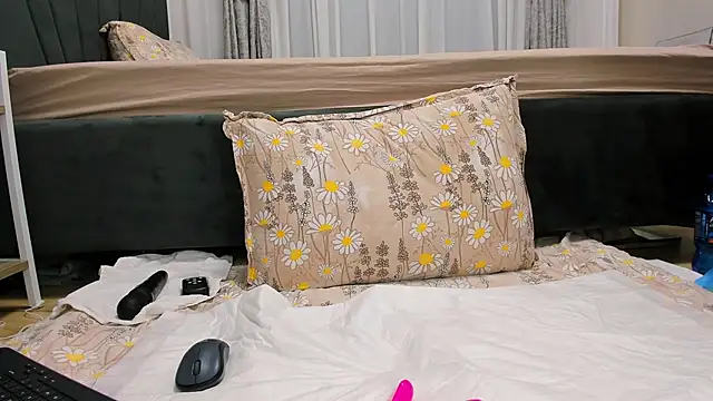 wowsquirtx online show from 02.26.25