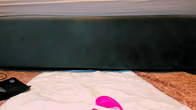 wowsquirtx online show from 07.27.26