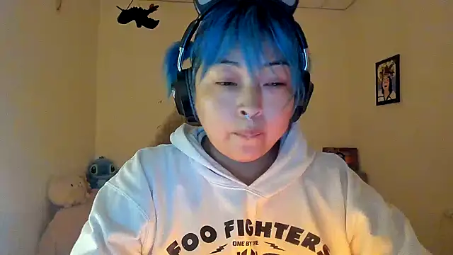 Shaddycute  online show from 10.04.25