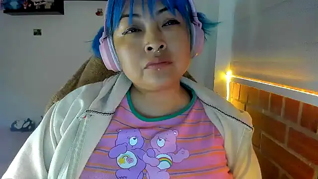 Shaddycute  online show from 12.04.25