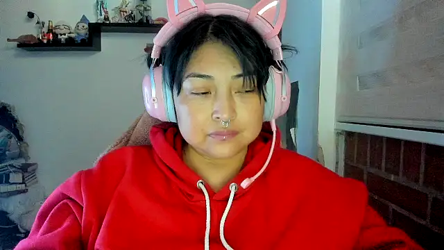 Shaddycute  online show from 04.19.26