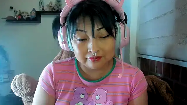 Shaddycute  online show from 04.26.26