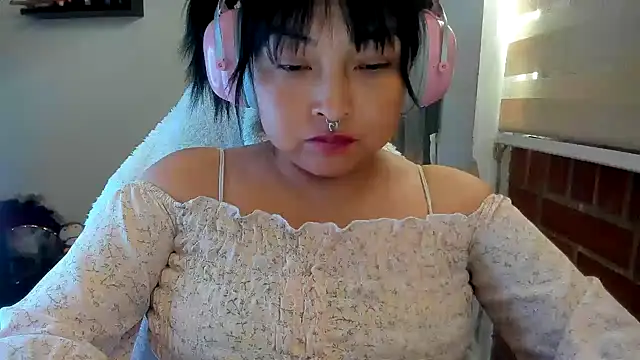 Shaddycute  online show from 06.24.26