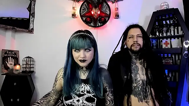 Snapshot of DimmuandDarkness chatting on 11.13.25 DimmuandDarkness online show from 11.13.25