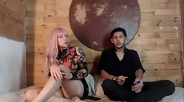Snapshot of Sebas_And_Mila chatting on 02.22.25 Sebas And Mila online show from 02.22.25