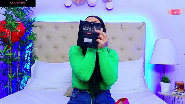 DaliyaArabian online show from 03.18.25