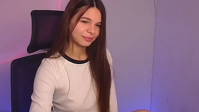 Snapshot of Hanna_Way chatting on 12.30.24 Hanna Way online show from 12.30.24