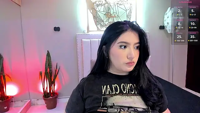 Snapshot of _nina_sweet chatting on 10.04.25  nina sweet online show from 10.04.25