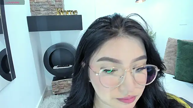 Snapshot of _nina_sweet chatting on 10.10.25  nina sweet online show from 10.10.25