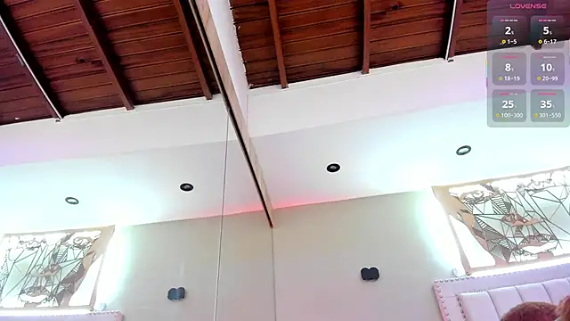 Snapshot of _nina_sweet chatting on 10.25.25 nina sweet online show from 10.25.25