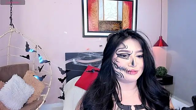 Snapshot of _nina_sweet chatting on 10.31.25 nina sweet online show from 10.31.25